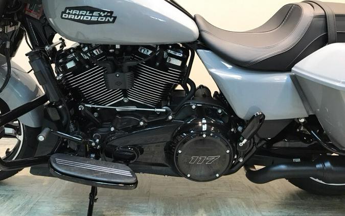 2025 Harley-Davidson Street Glide® Billiard Gray - Black Finish FLHX