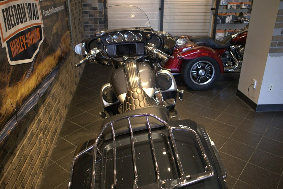 2019 Harley-Davidson CVO Street Glide