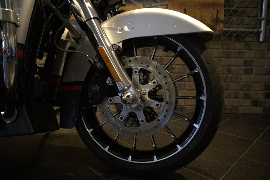 2019 Harley-Davidson CVO Street Glide