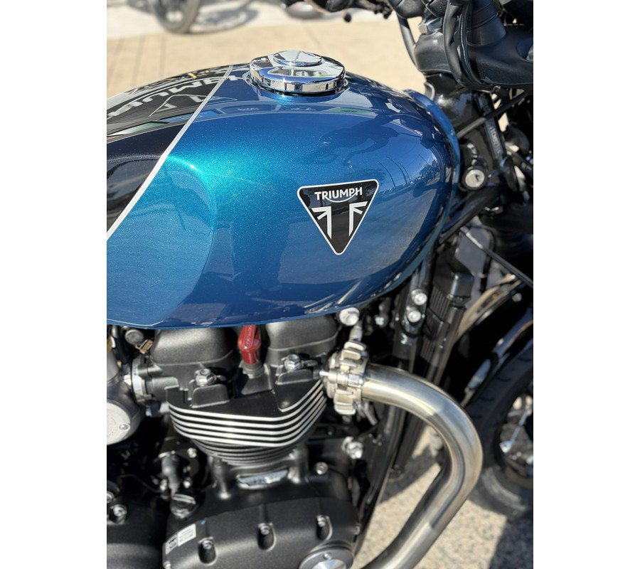 2026 Triumph Bonneville Bobber