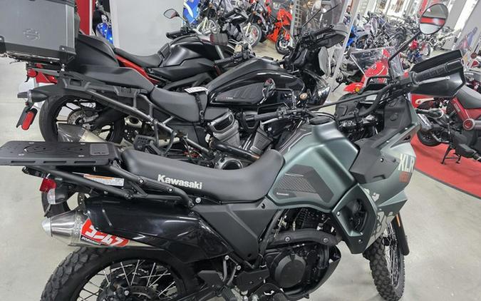 2025 Kawasaki KLR650 S Metallic Matte Old School Green ABS
