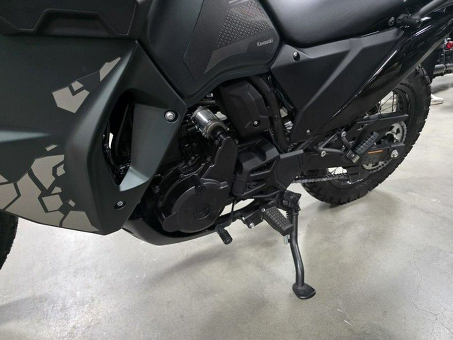 2025 Kawasaki KLR650 S Metallic Matte Old School Green ABS