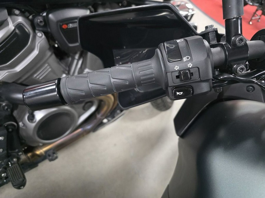 2025 Kawasaki KLR650 S Metallic Matte Old School Green ABS