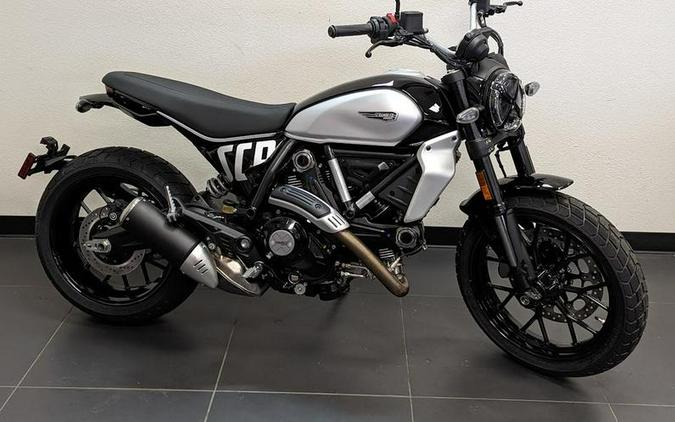 2024 Ducati Scrambler Icon (2G) Black