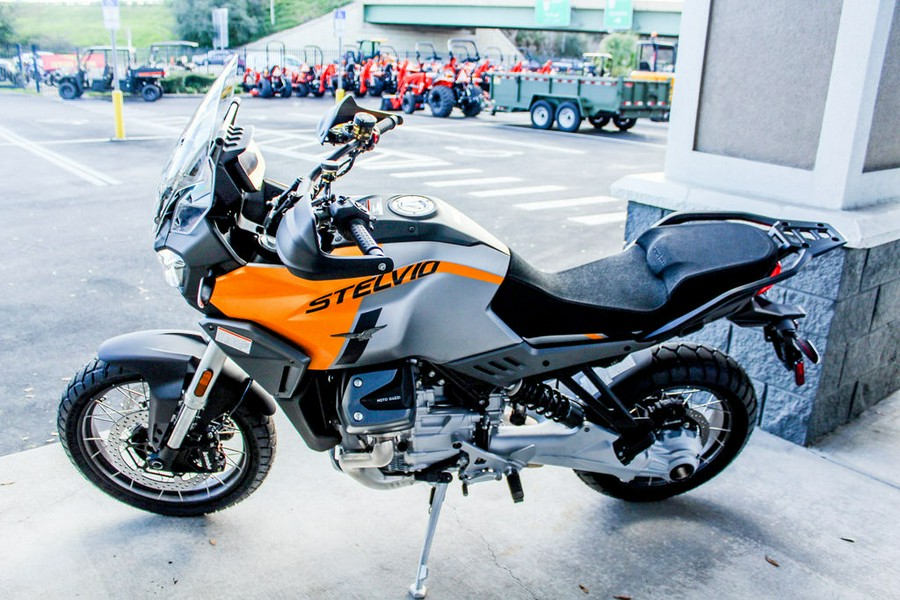 2024 Moto Guzzi Stelvio