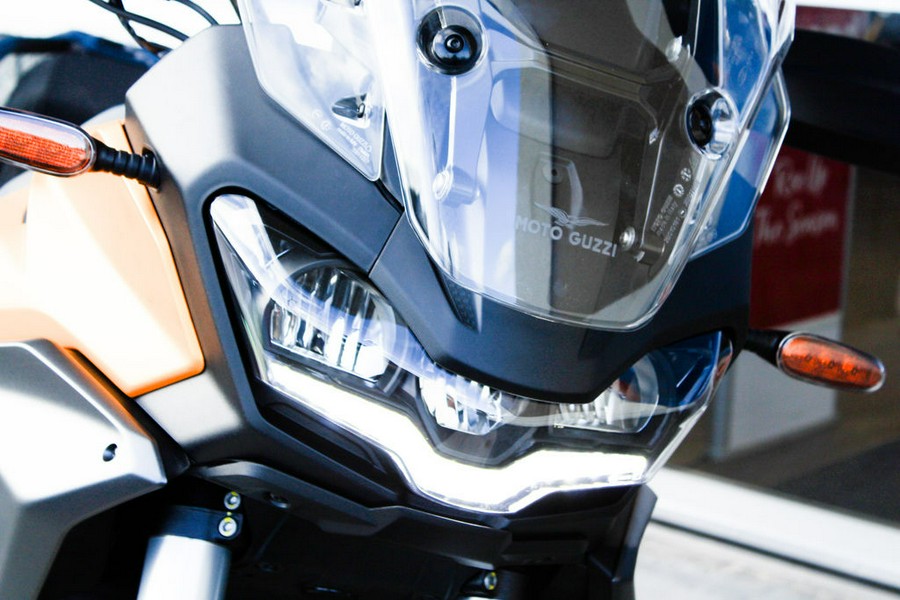 2024 Moto Guzzi Stelvio