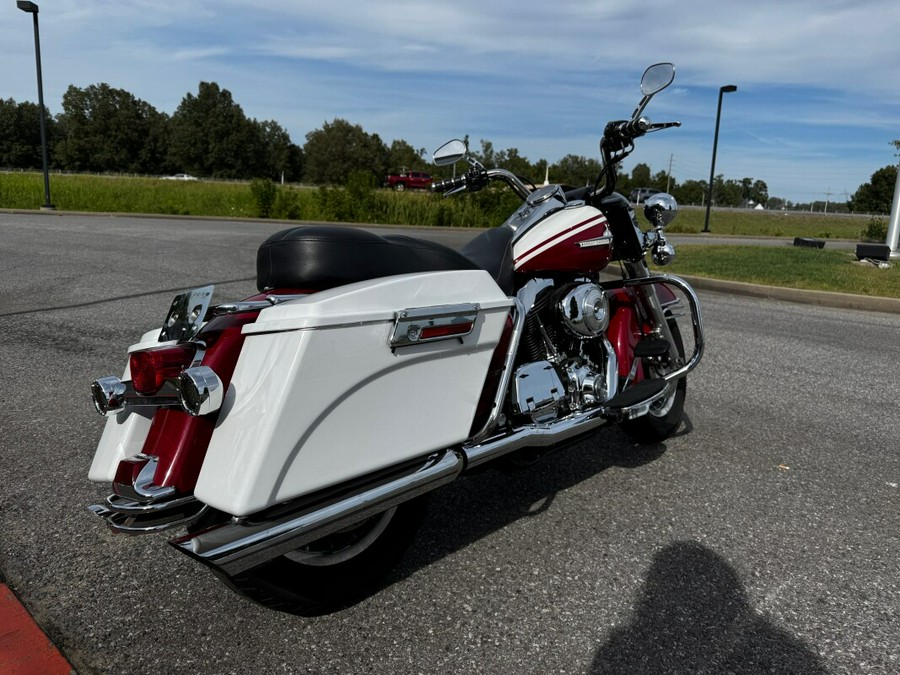 2005 Harley-Davidson® Road King® Police Birch White/Red