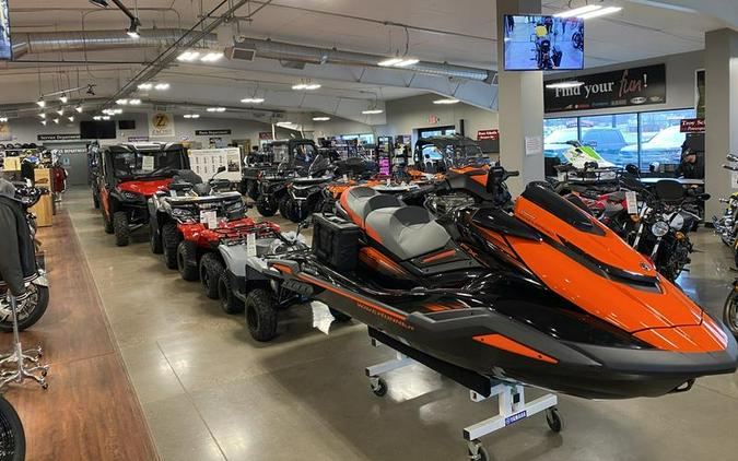 2025 Indian Motorcycle® Chief® Bobber Nara Bronze Smoke