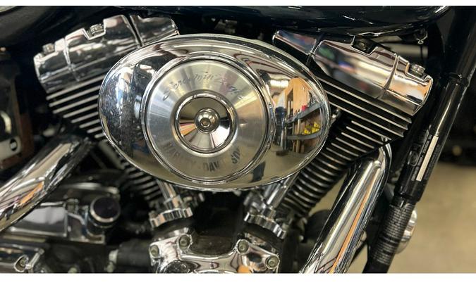 2003 Harley-Davidson® DYNA WIDE GLIDE
