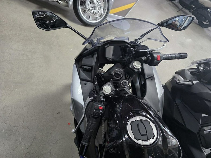 2025 Kawasaki Ninja 500 SE ABS