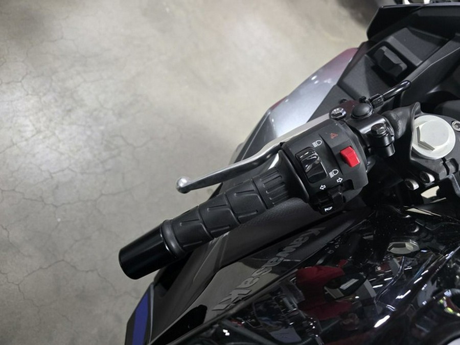 2025 Kawasaki Ninja 500 SE ABS