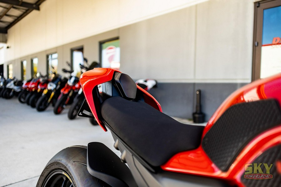 2020 Ducati Streetfighter V4