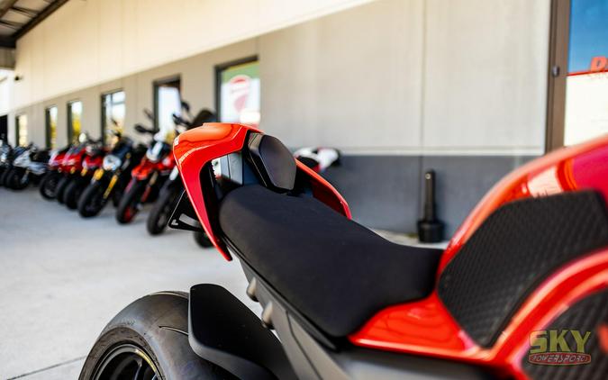 2020 Ducati Streetfighter V4