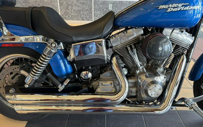 FXD 2004 Super Glide®