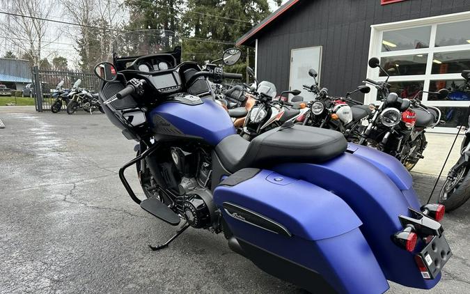 2024 Indian Motorcycle® Challenger® Dark Horse® w/PowerBand Audio Pkg Spirit Blue Smoke