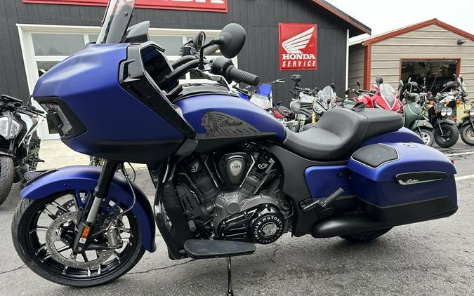 2024 Indian Motorcycle® Challenger® Dark Horse® w/PowerBand Audio Pkg Spirit Blue Smoke