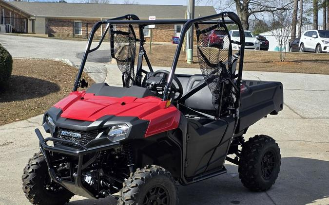 2026 Honda Pioneer 700 Deluxe