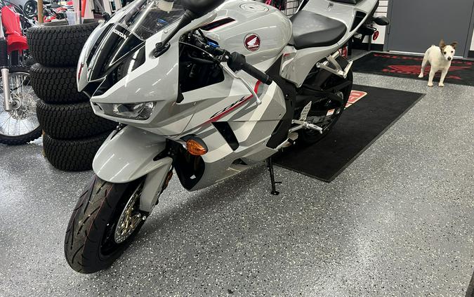 2026 Honda CBR600RR ABS