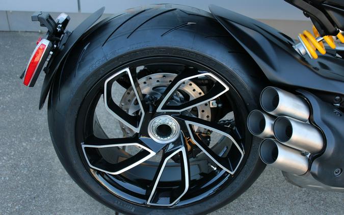 2026 Diavel V4 - Ducati