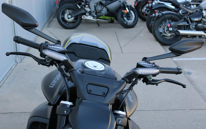 2026 Diavel V4 - Ducati