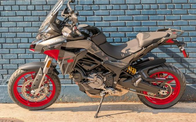 2024 Ducati Multistrada V2 S Black