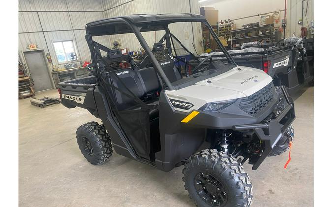 2025 Polaris Industries RANGER 1000 Premium - Mirage Gray