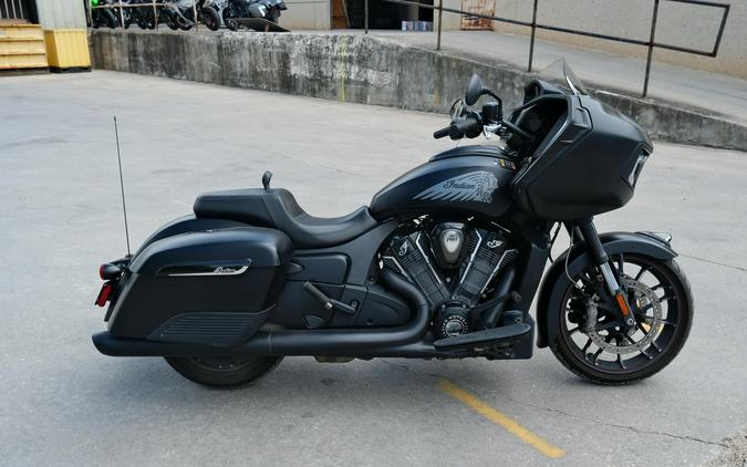 2021 INDIAN MOTORCYCLE CHALLENGER DARK HORSE