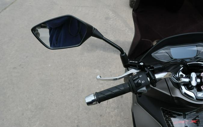 2023 HONDA PCX ABS