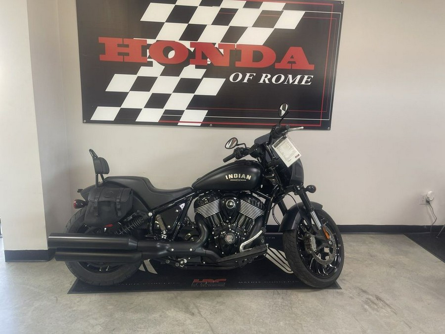 2023 Indian Motorcycle® Sport Chief Black Smoke