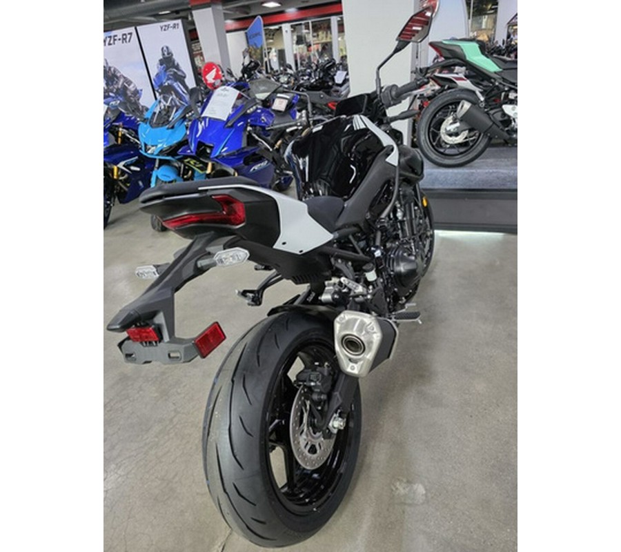 2026 Kawasaki Z900 ABS