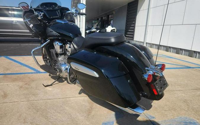 2023 Indian Motorcycle® Challenger® Limited Black Metallic