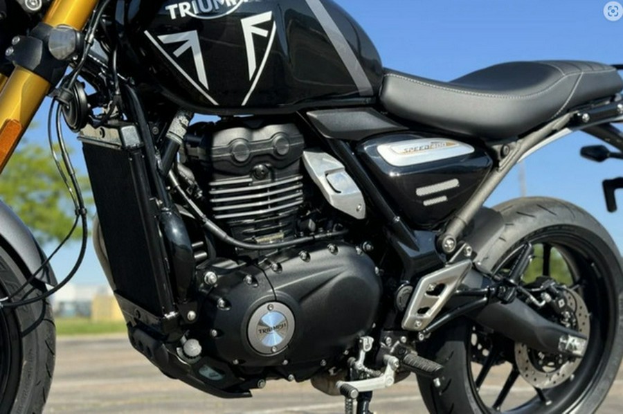 2024 Triumph Speed 400 Phantom Black / Storm Grey