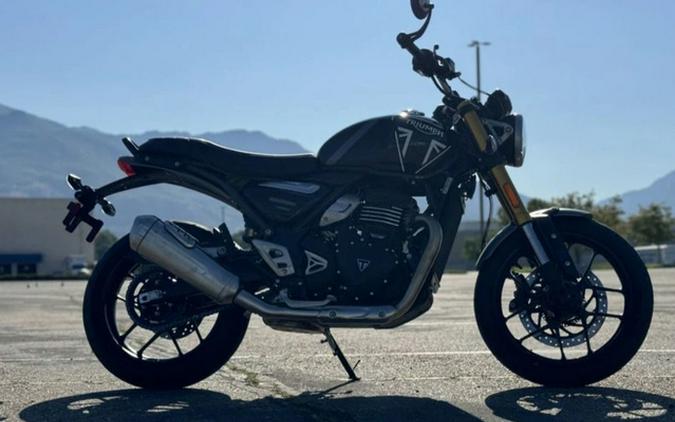2024 Triumph Speed 400 Phantom Black / Storm Grey