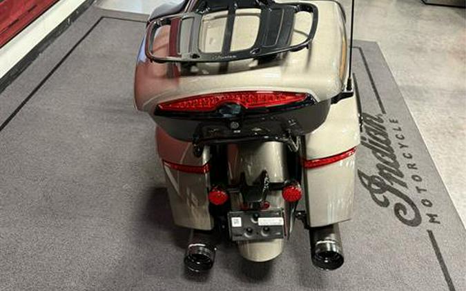 2025 Indian Motorcycle Roadmaster® Dark Horse® with PowerBand Audio Package