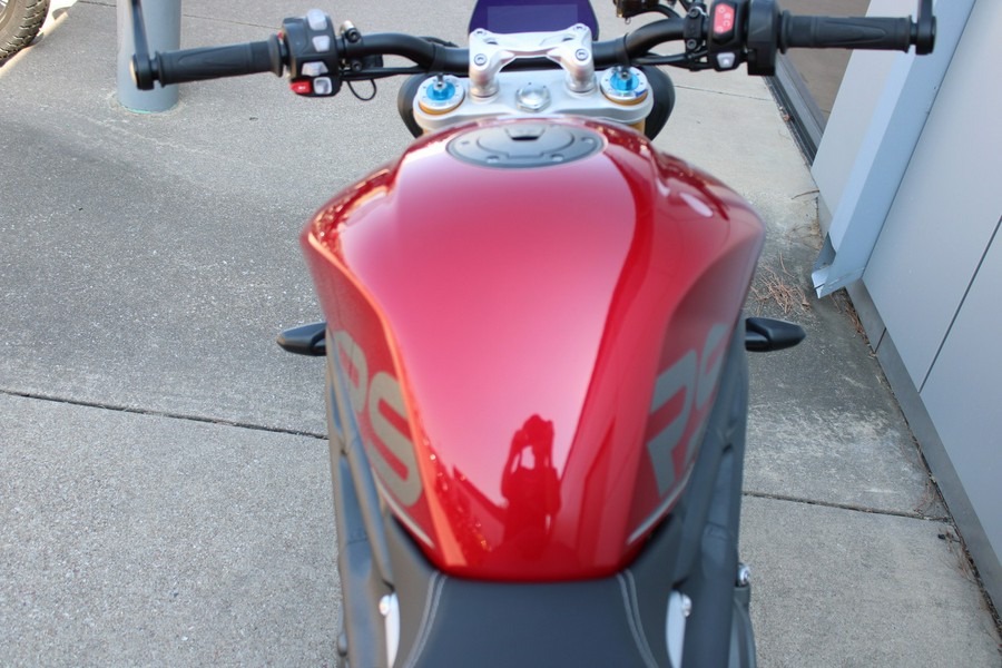 2024 Triumph Speed Triple 1200 RS Carnival Red