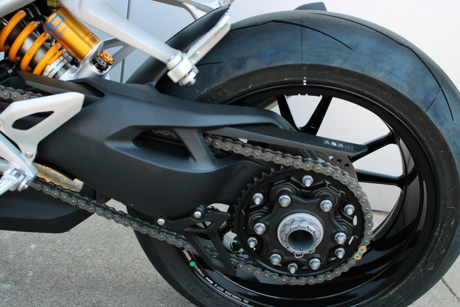 2024 Triumph Speed Triple 1200 RS Carnival Red