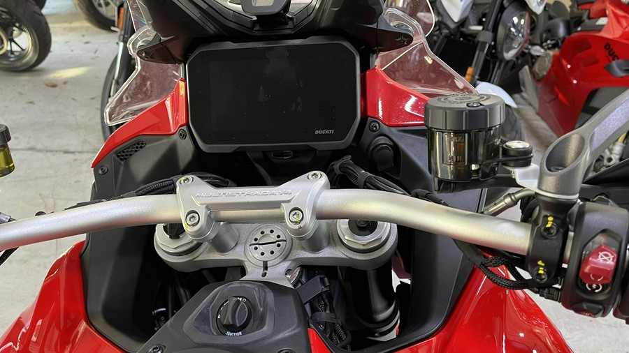 2024 Ducati MULTISTRADA V4S TRAVEL & RADAR