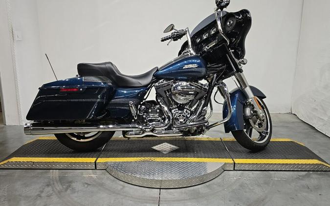 FLHXS 2016 Street Glide® Special