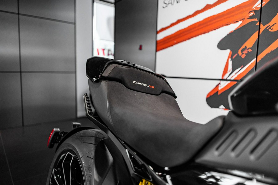 2025 Ducati Diavel V4