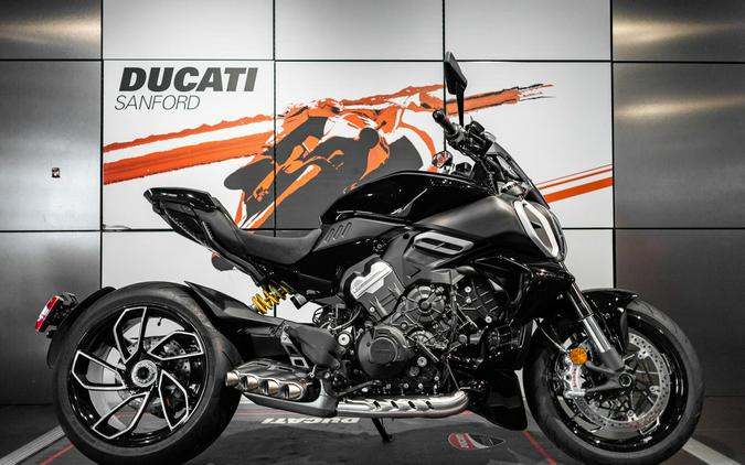 2025 Ducati Diavel V4