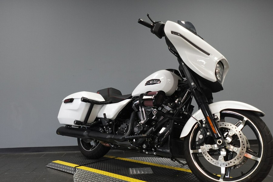 2024 Harley-Davidson Street Glide FLHX