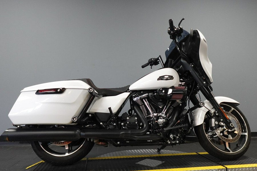 2024 Harley-Davidson Street Glide FLHX