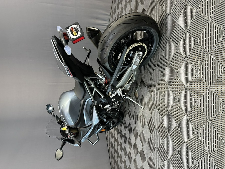 2026 BMW S 1000 R