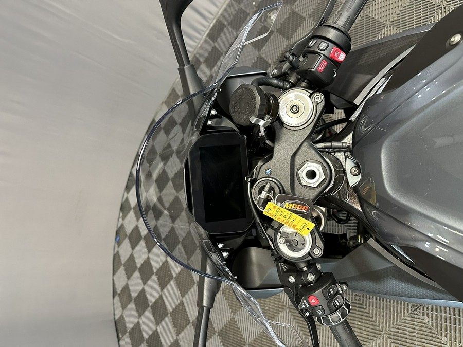 2026 BMW S 1000 R