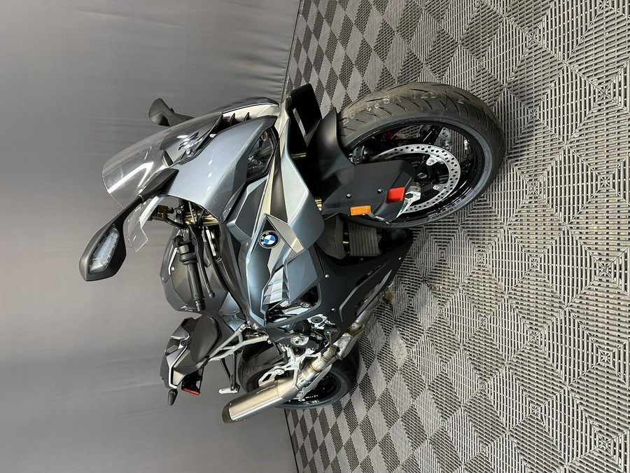 2026 BMW S 1000 R