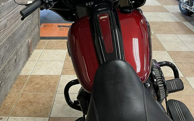 2023 Harley-Davidson Street Glide Heirloom Red Fade