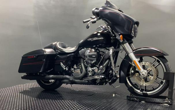 2015 Harley-Davidson® FLHXS - Street Glide® Special