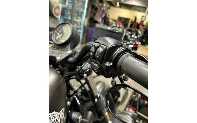 2021 Harley-Davidson® Sportster® Iron 883™