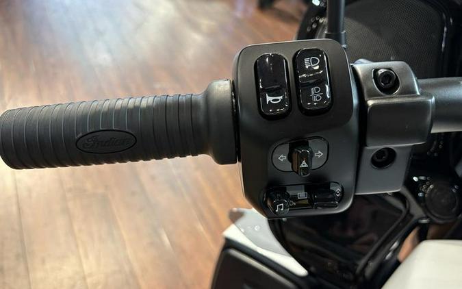 2025 Indian Motorcycle® Pursuit® Dark Horse® Ghost White Metallic with Black Vivid