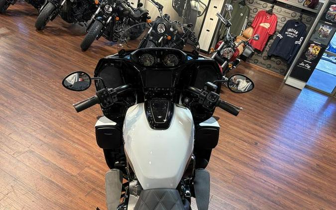 2025 Indian Motorcycle® Pursuit® Dark Horse® Ghost White Metallic with Black Vivid
